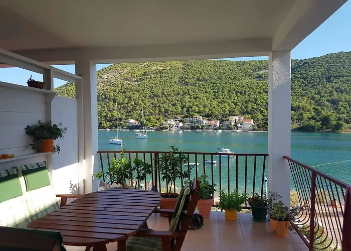 Grebaville Apartment